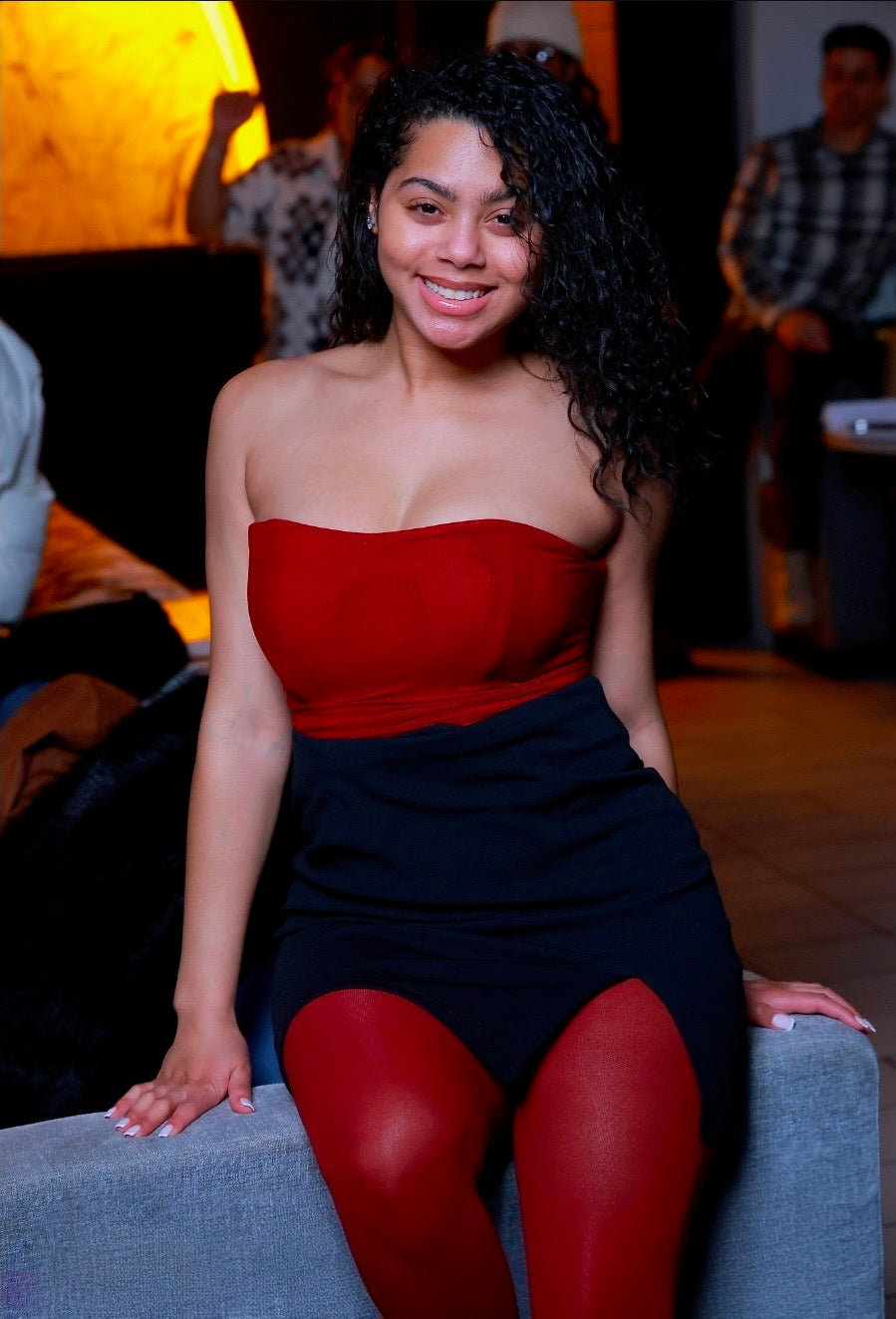 Lindsey Renee Love At Last Detroit live music and storytelling event